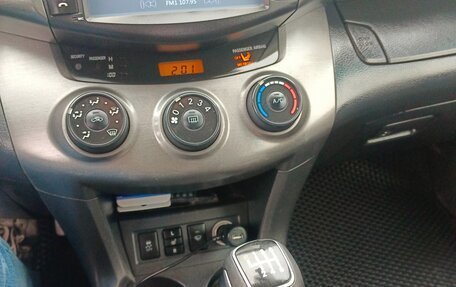 Toyota RAV4, 2012 год, 1 620 000 рублей, 10 фотография