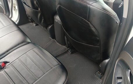 Toyota RAV4, 2012 год, 1 620 000 рублей, 16 фотография