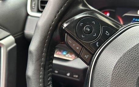 Toyota RAV4, 2019 год, 3 000 000 рублей, 20 фотография