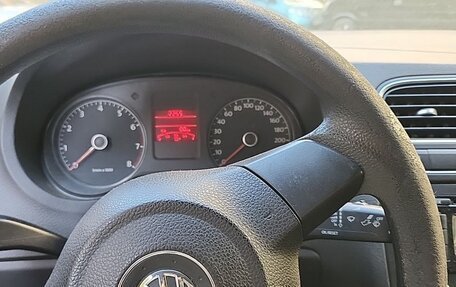 Volkswagen Polo VI (EU Market), 2010 год, 480 000 рублей, 8 фотография