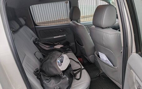 Toyota Hilux VII, 2010 год, 1 200 000 рублей, 13 фотография