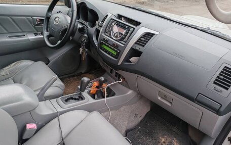 Toyota Hilux VII, 2010 год, 1 200 000 рублей, 18 фотография