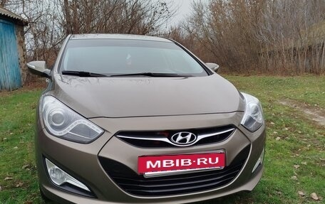 Hyundai i40 I рестайлинг, 2013 год, 1 200 000 рублей, 4 фотография