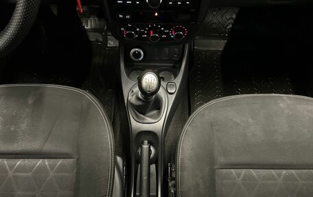 Renault Duster I рестайлинг, 2016 год, 1 049 000 рублей, 12 фотография