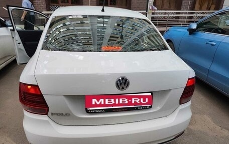 Volkswagen Polo VI (EU Market), 2015 год, 870 000 рублей, 8 фотография