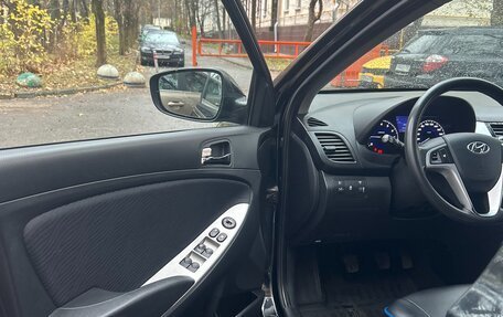 Hyundai Solaris II рестайлинг, 2011 год, 620 000 рублей, 11 фотография
