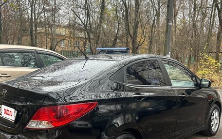 Hyundai Solaris II рестайлинг, 2011 год, 620 000 рублей, 17 фотография