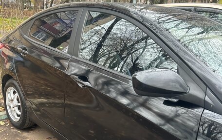 Hyundai Solaris II рестайлинг, 2011 год, 620 000 рублей, 18 фотография