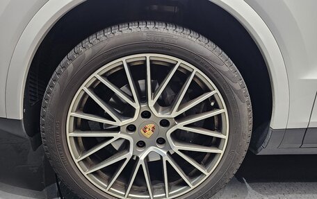 Porsche Cayenne III, 2022 год, 9 670 000 рублей, 5 фотография