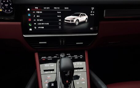 Porsche Cayenne III, 2022 год, 9 670 000 рублей, 10 фотография