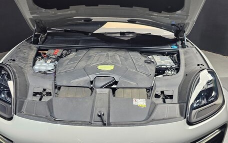 Porsche Cayenne III, 2022 год, 9 670 000 рублей, 11 фотография