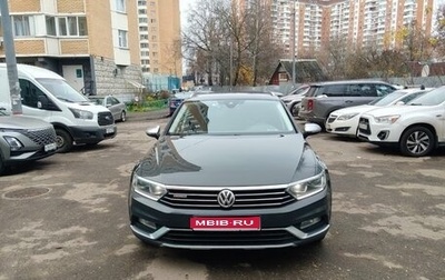 Volkswagen Passat B8 рестайлинг, 2019 год, 2 800 000 рублей, 1 фотография