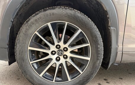 Toyota Highlander III, 2019 год, 3 450 000 рублей, 10 фотография