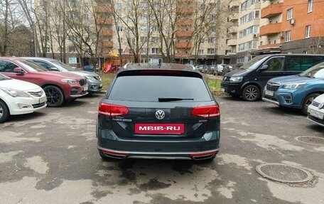 Volkswagen Passat B8 рестайлинг, 2019 год, 2 800 000 рублей, 4 фотография
