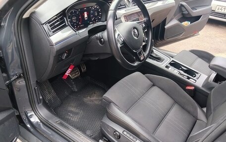 Volkswagen Passat B8 рестайлинг, 2019 год, 2 800 000 рублей, 12 фотография