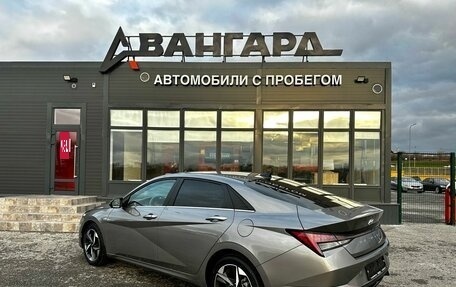 Hyundai Elantra, 2021 год, 2 300 000 рублей, 4 фотография