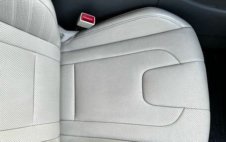 Hyundai Elantra, 2021 год, 2 300 000 рублей, 17 фотография