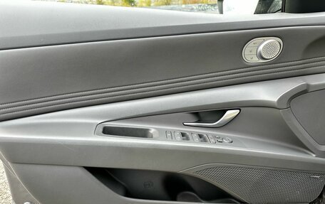 Hyundai Elantra, 2021 год, 2 300 000 рублей, 12 фотография