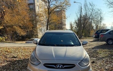 Hyundai Solaris II рестайлинг, 2011 год, 565 000 рублей, 13 фотография