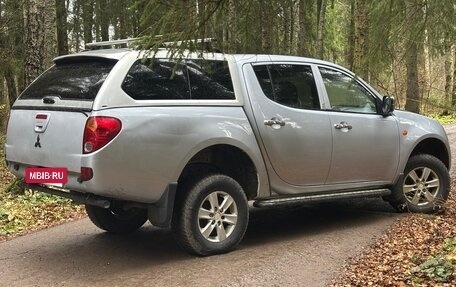 Mitsubishi L200 IV рестайлинг, 2007 год, 730 000 рублей, 7 фотография