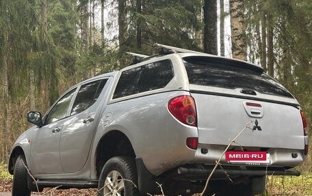 Mitsubishi L200 IV рестайлинг, 2007 год, 730 000 рублей, 4 фотография