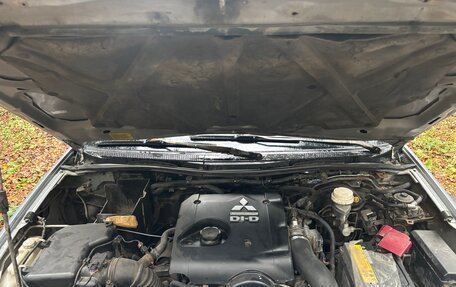 Mitsubishi L200 IV рестайлинг, 2007 год, 730 000 рублей, 11 фотография