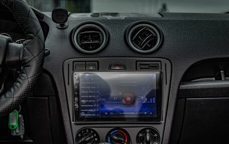 Ford Fusion I, 2008 год, 400 000 рублей, 14 фотография