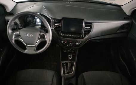 Hyundai Solaris II рестайлинг, 2020 год, 1 597 000 рублей, 11 фотография