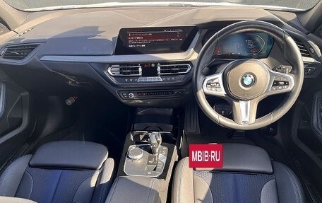 BMW 1 серия, 2019 год, 1 230 035 рублей, 2 фотография