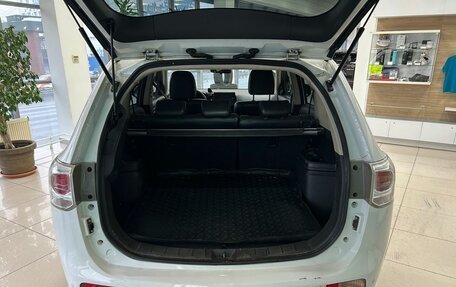 Mitsubishi Outlander III рестайлинг 3, 2013 год, 1 299 000 рублей, 21 фотография