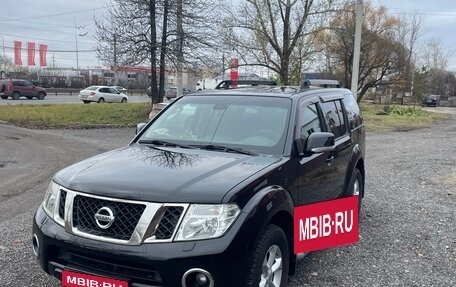 Nissan Pathfinder, 2013 год, 1 500 000 рублей, 1 фотография