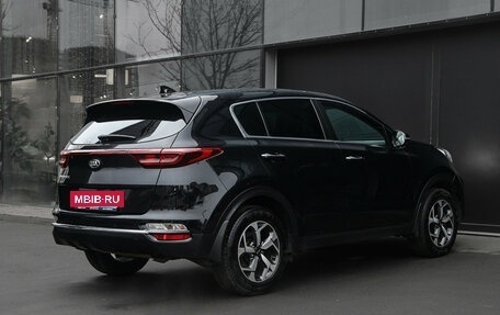 KIA Sportage IV рестайлинг, 2022 год, 2 800 000 рублей, 5 фотография