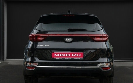 KIA Sportage IV рестайлинг, 2022 год, 2 800 000 рублей, 6 фотография