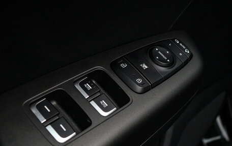 KIA Sportage IV рестайлинг, 2022 год, 2 800 000 рублей, 17 фотография