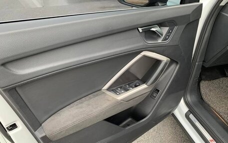 Audi Q3, 2021 год, 2 350 000 рублей, 15 фотография