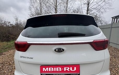 KIA Sportage IV рестайлинг, 2017 год, 2 149 000 рублей, 6 фотография