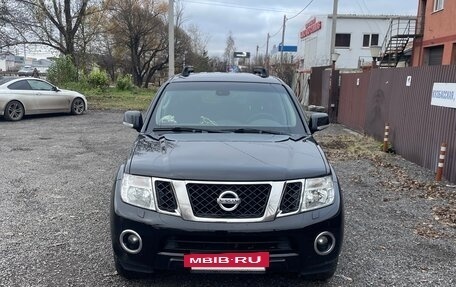 Nissan Pathfinder, 2013 год, 1 500 000 рублей, 2 фотография