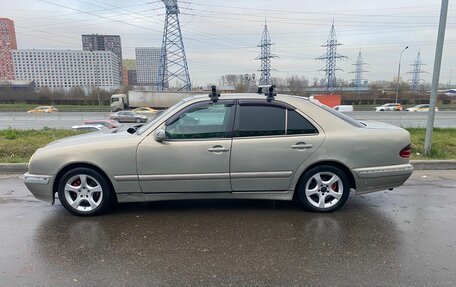 Mercedes-Benz E-Класс, 2000 год, 405 000 рублей, 2 фотография