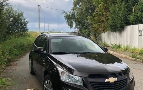 Chevrolet Cruze II, 2013 год, 885 000 рублей, 10 фотография