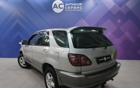 Toyota Harrier, 1999 год, 610 000 рублей, 6 фотография