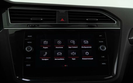 Volkswagen Tiguan II, 2019 год, 3 578 444 рублей, 24 фотография