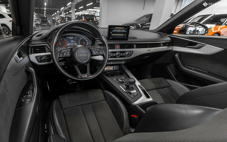 Audi A4, 2017 год, 2 770 000 рублей, 7 фотография