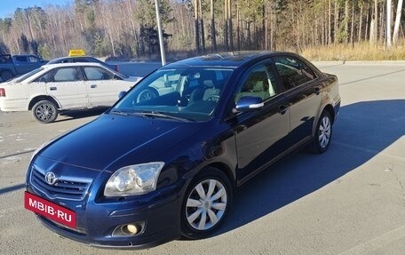 Toyota Avensis III рестайлинг, 2006 год, 700 000 рублей, 5 фотография