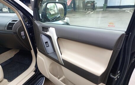 Toyota Land Cruiser Prado 150 рестайлинг 2, 2012 год, 2 440 000 рублей, 19 фотография