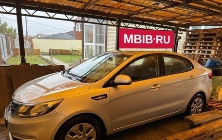 KIA Rio III рестайлинг, 2015 год, 1 100 000 рублей, 11 фотография
