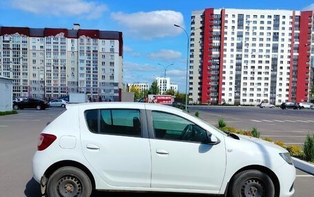 Renault Sandero II рестайлинг, 2015 год, 610 000 рублей, 9 фотография