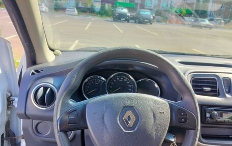 Renault Sandero II рестайлинг, 2015 год, 610 000 рублей, 16 фотография