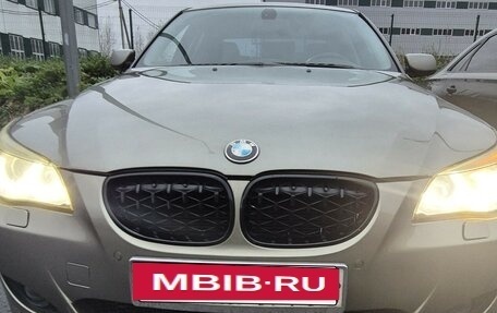 BMW 5 серия, 2003 год, 900 000 рублей, 6 фотография