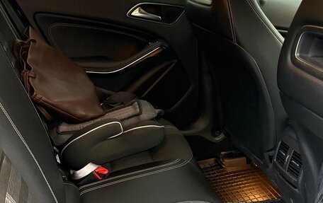 Mercedes-Benz GLA, 2018 год, 2 800 000 рублей, 9 фотография