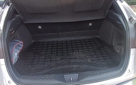 Toyota C-HR I рестайлинг, 2018 год, 2 139 999 рублей, 7 фотография